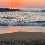Sunset Deluxe And Apartment *