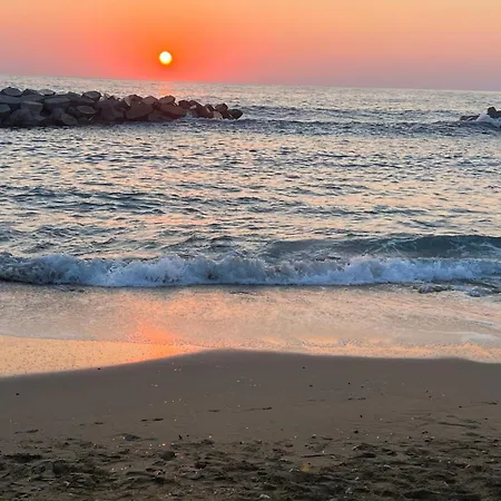 Sunset Deluxe And Lägenhet *