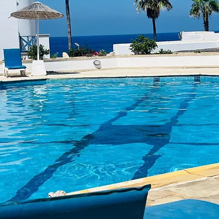 Sunset Deluxe Villa&studios