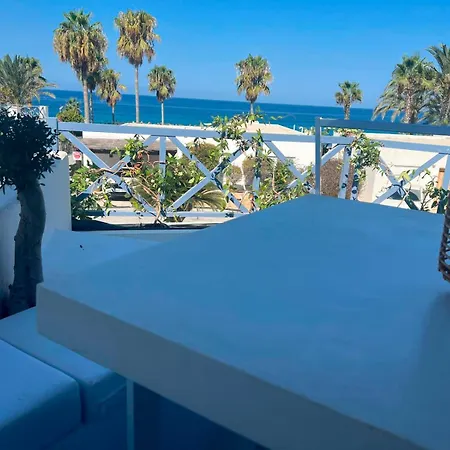 Sunset Deluxe Villa&studios Appartement *