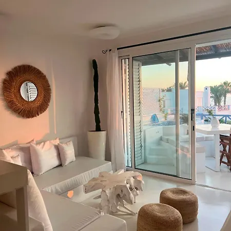 Apartamento Sunset Deluxe And Pafos