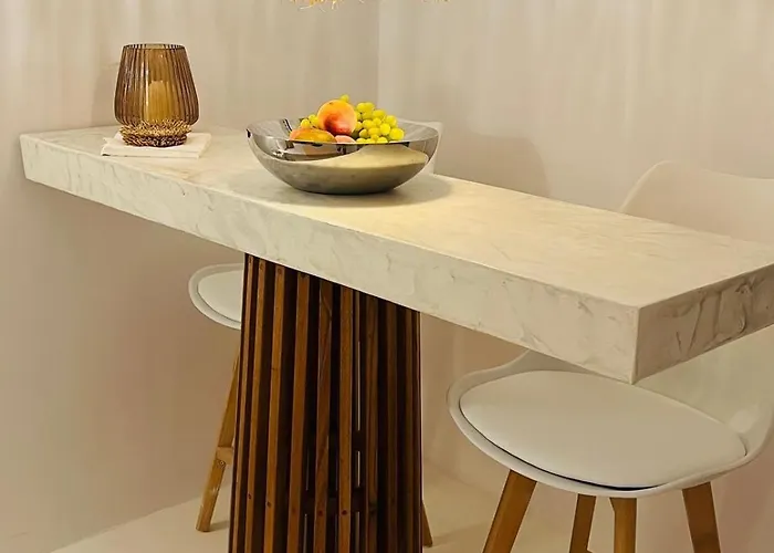 Sunset Deluxe And Daire Pafos