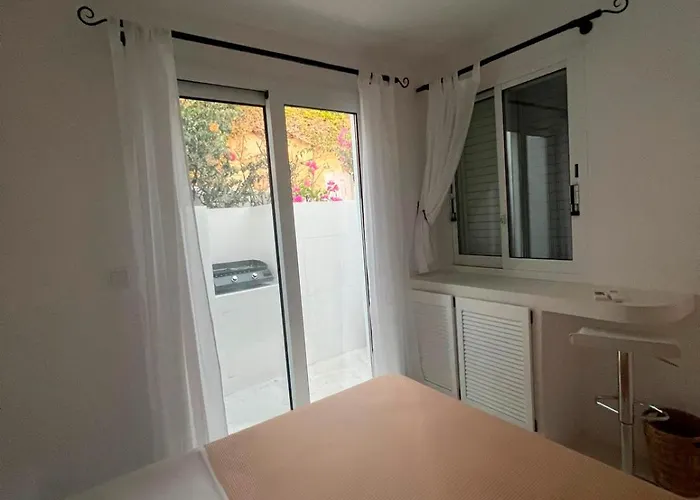 Διαμέρισμα Sunset Deluxe And