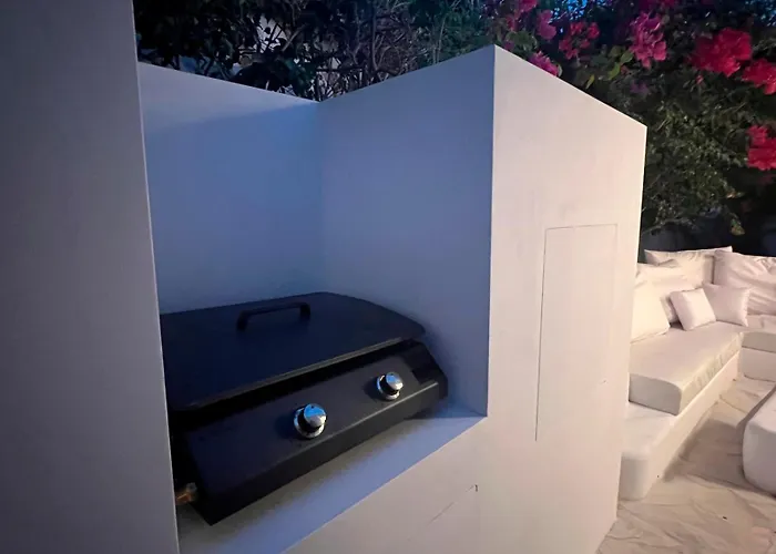 Sunset Deluxe And Pafos