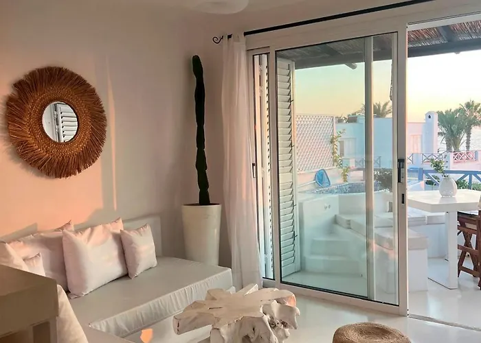 Daire Sunset Deluxe And Pafos