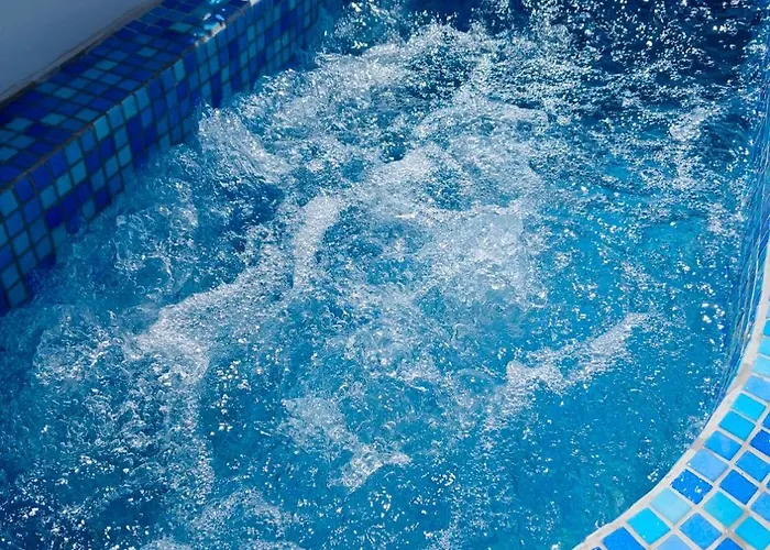 Daire Sunset Deluxe And Pafos